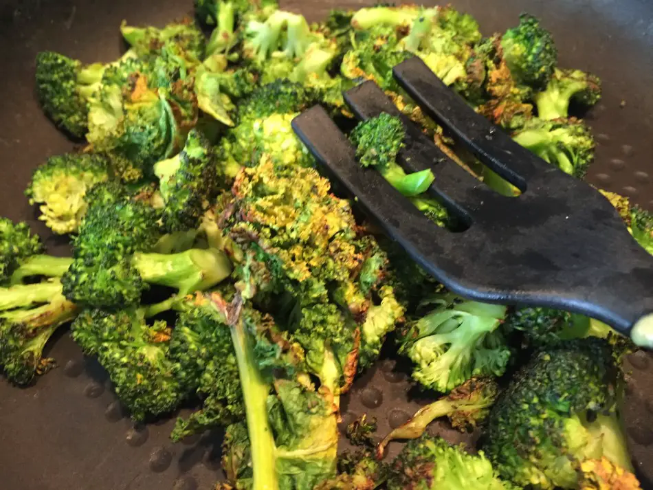 Brokkoli und Wirsing für Erdnusssauce