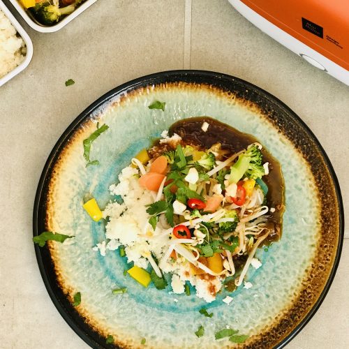 Blumenkohlreis mit Gemüse vegan - gedämpft in der Miji Cookingbox - schnelle, leichte Küche für Büro oder unterweges - Rezept von vegane Campingkueche