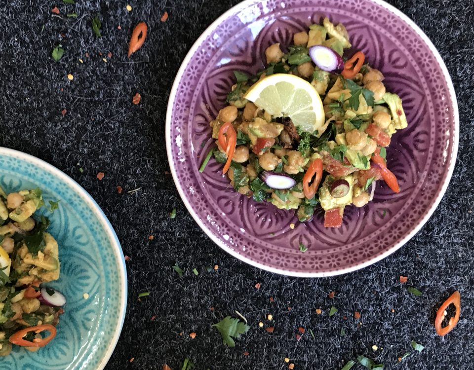 kichererbsen-Salat mit Garam Masala - vegan, gesund und lecker - vegane Campingkueche Rezepte fuer vegan campen